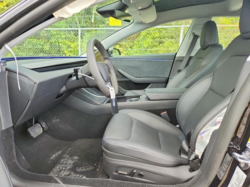 2026 TESLA MODEL 3 7