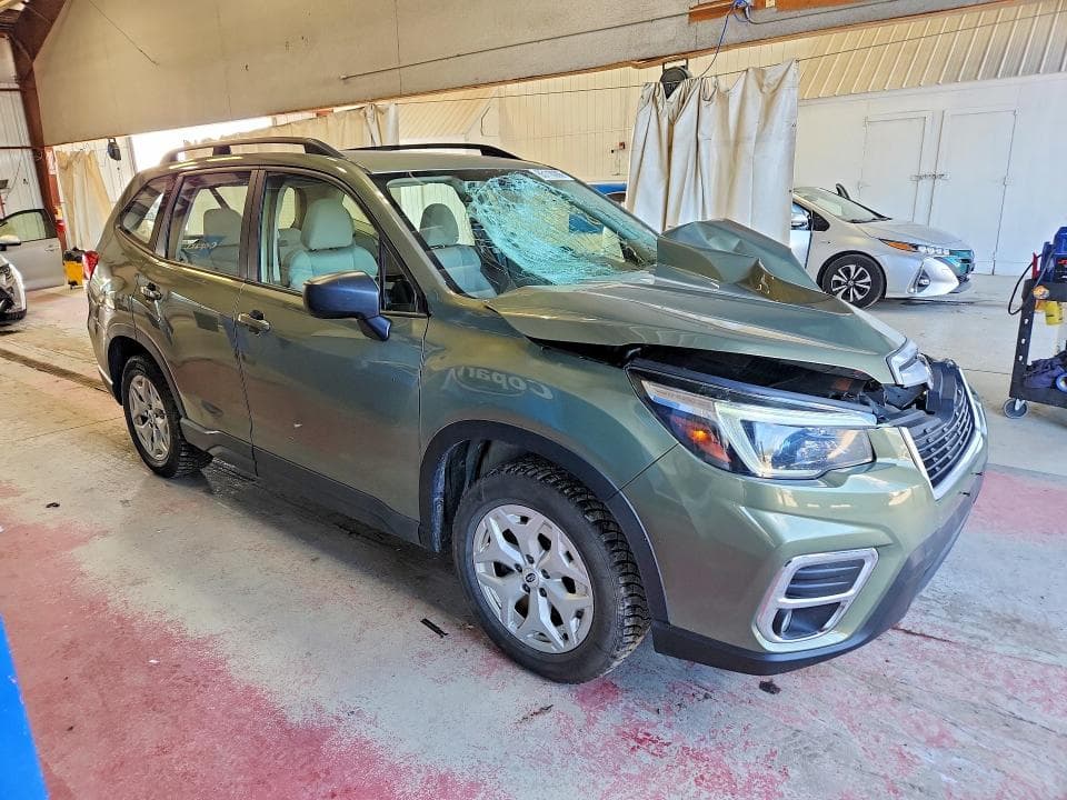 2021 SUBARU FORESTER 4