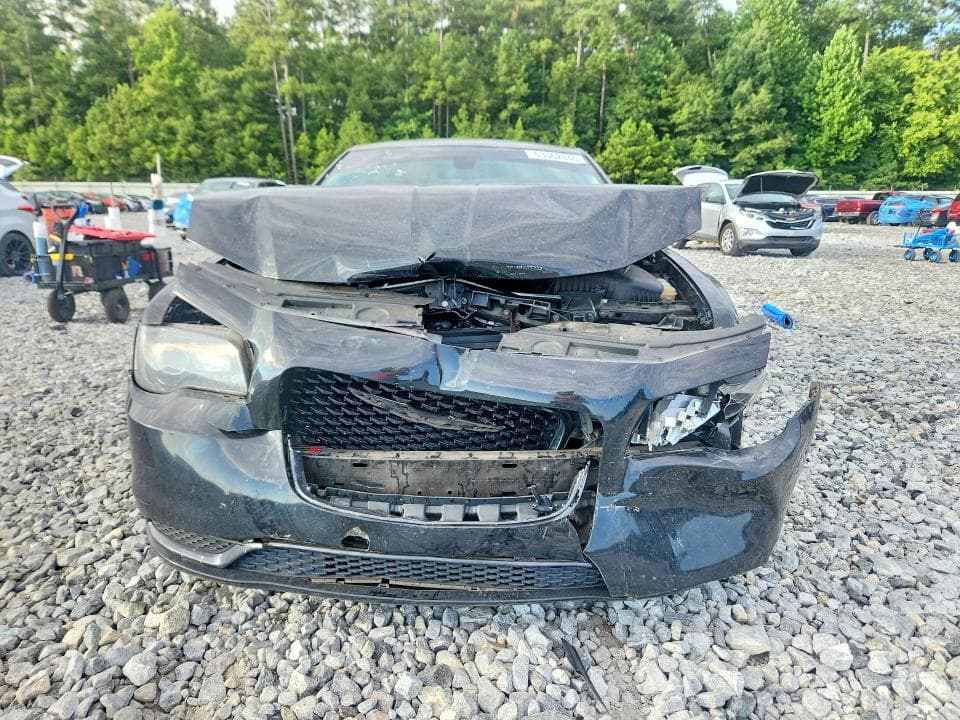2018 CHRYSLER 300 TOURING 5