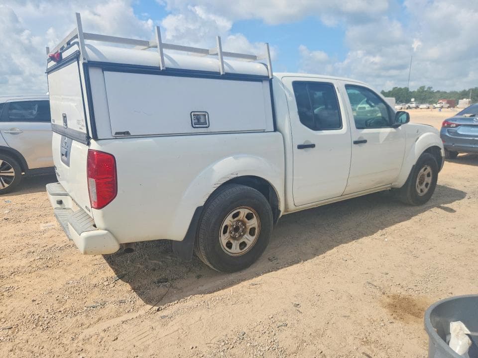 2017 NISSAN FRONTIER S 3