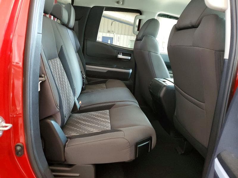 2020 TOYOTA TUNDRA SR5 10
