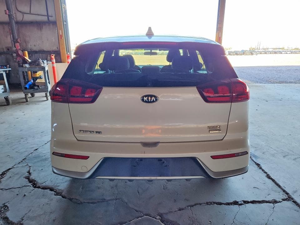 2019 KIA NIRO FE 6