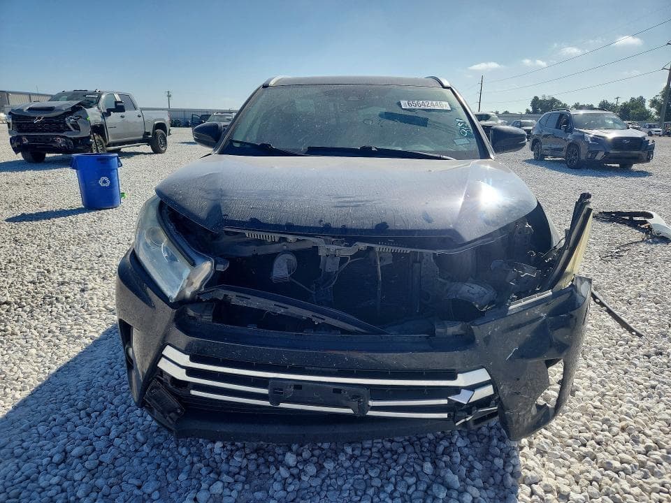 2018 TOYOTA HIGHLANDER XLE 5
