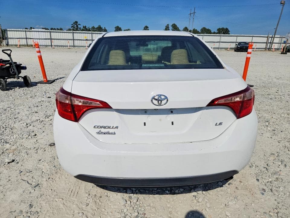 2018 TOYOTA COROLLA LE 6