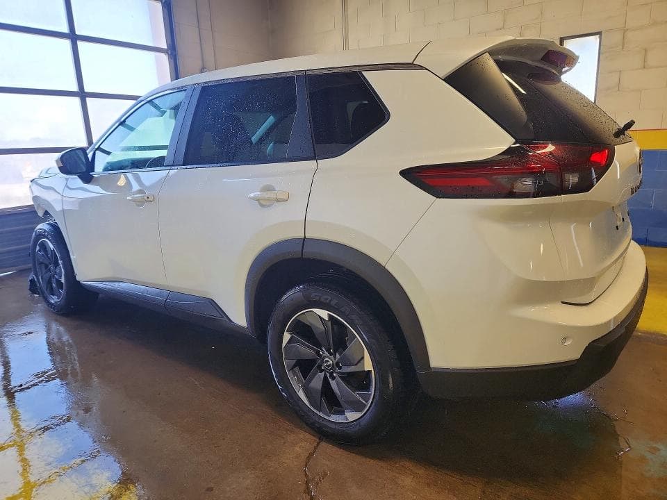 2025 NISSAN ROGUE SV 2