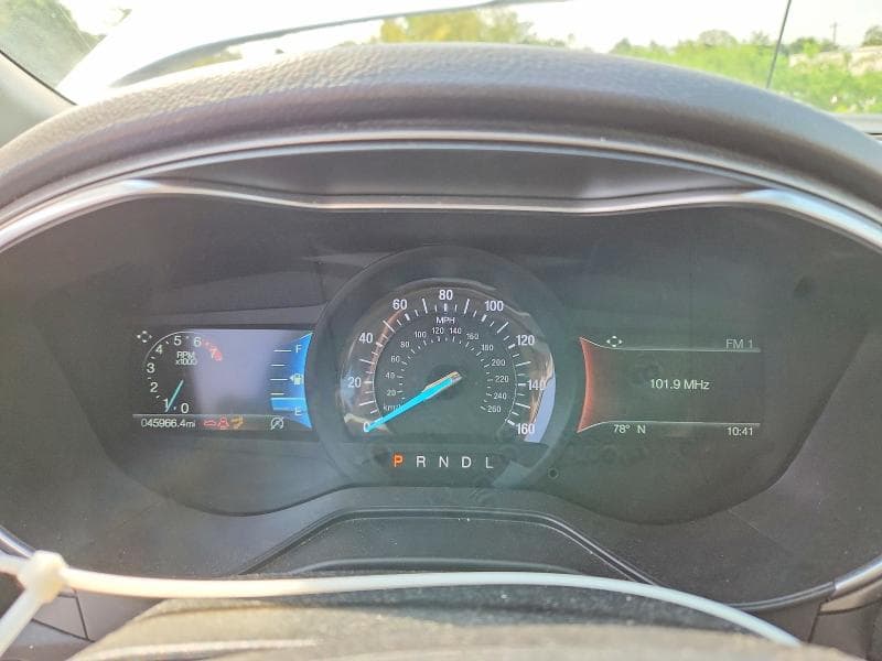 2020 FORD FUSION SE 9