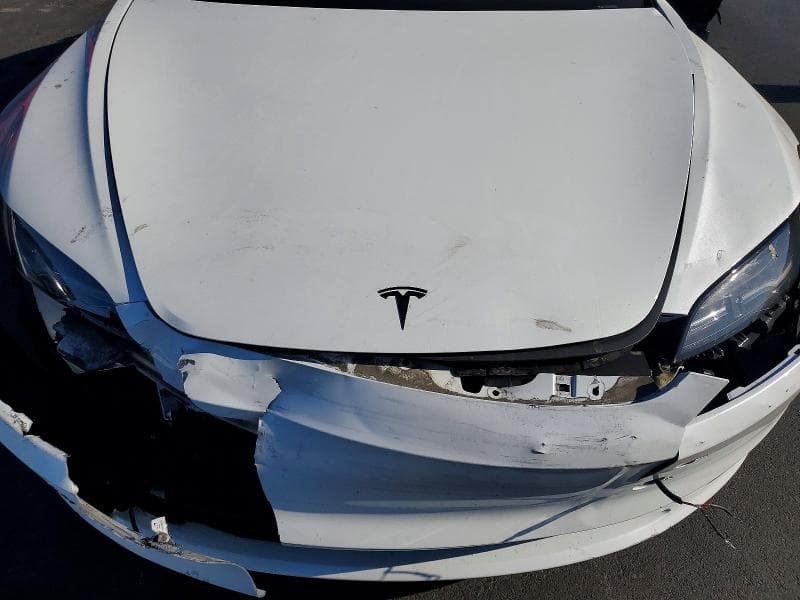 2026 TESLA MODEL 3 11