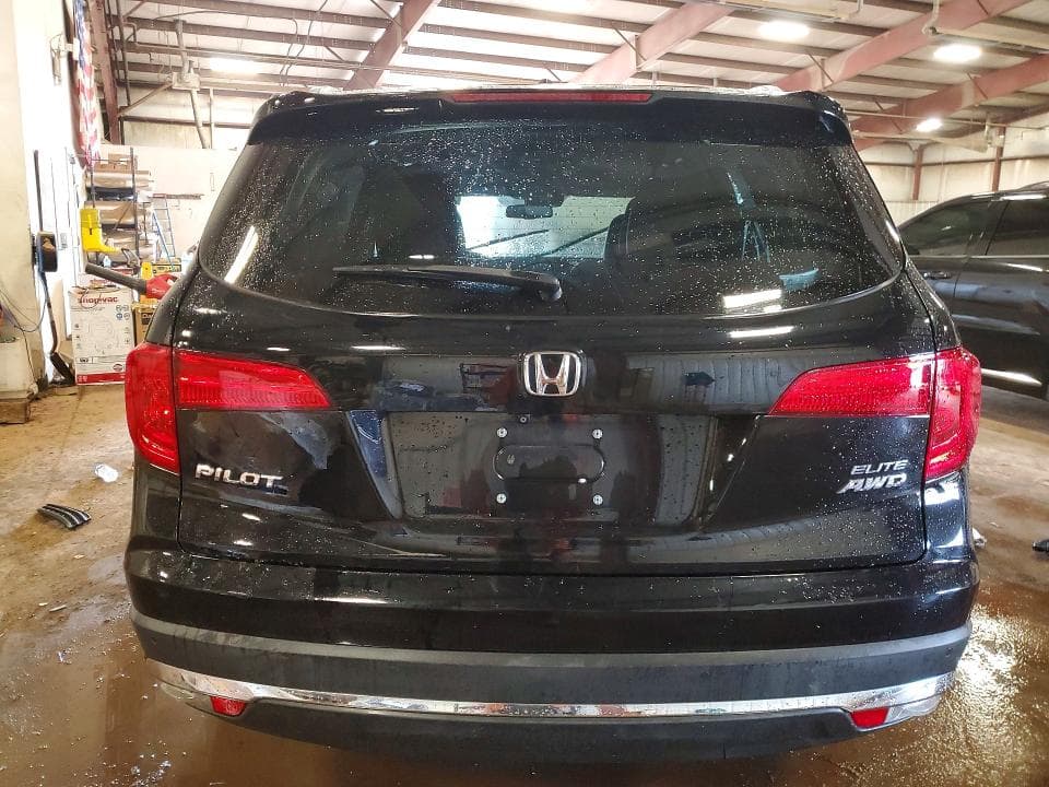 2018 HONDA PILOT ELITE 6