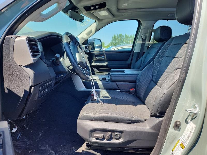 2024 TOYOTA SEQUOIA SR5 7