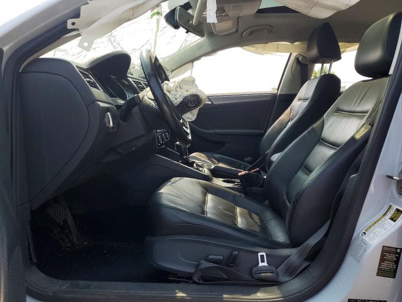 2017 VOLKSWAGEN JETTA SEL 7