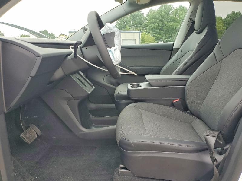 2026 TESLA MODEL  Y 7