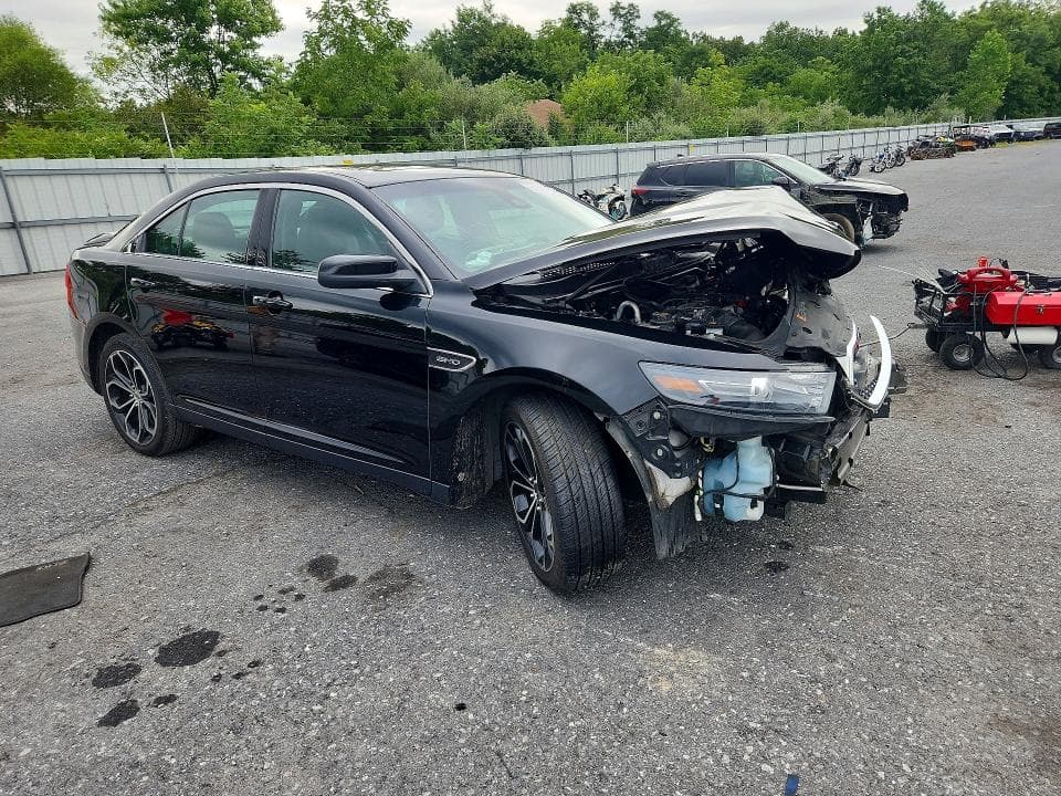 2018 FORD TAURUS SHO 4