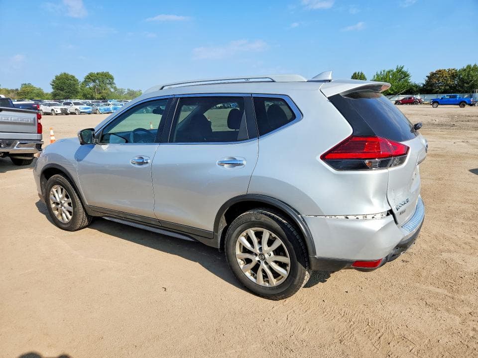 2017 NISSAN ROGUE SV 2