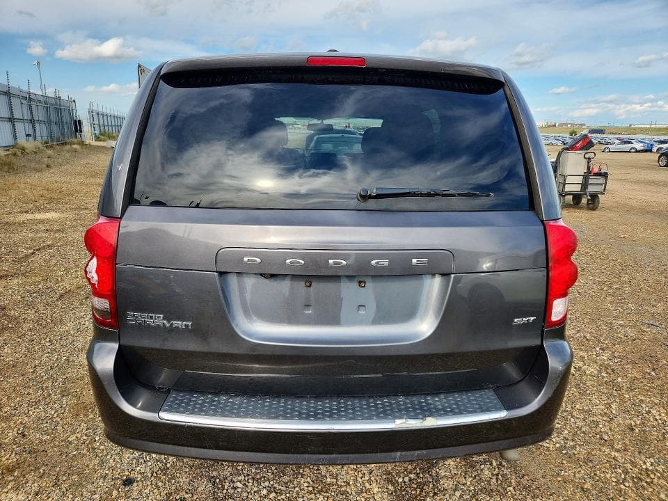 2017 DODGE GRAND CARAVAN SE 6