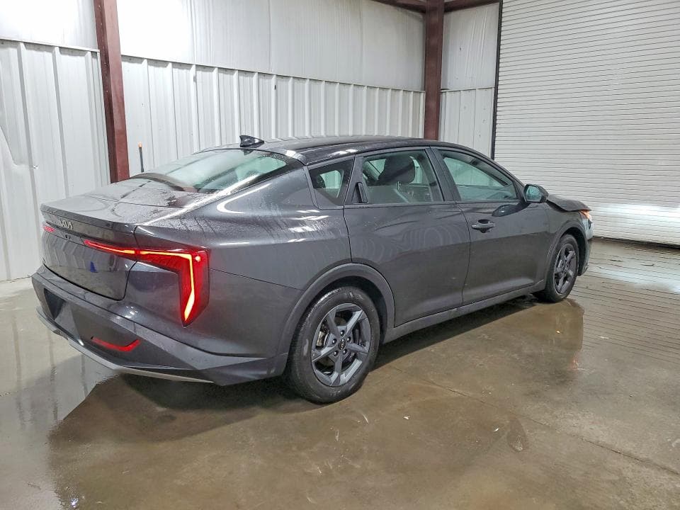 2026 KIA K4 LXS 3