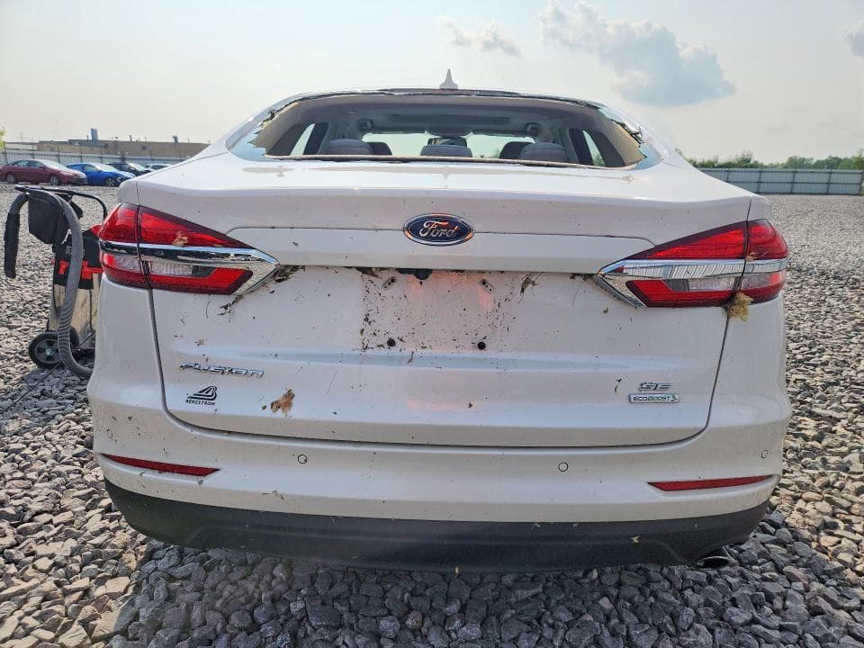 2019 FORD FUSION SE 6
