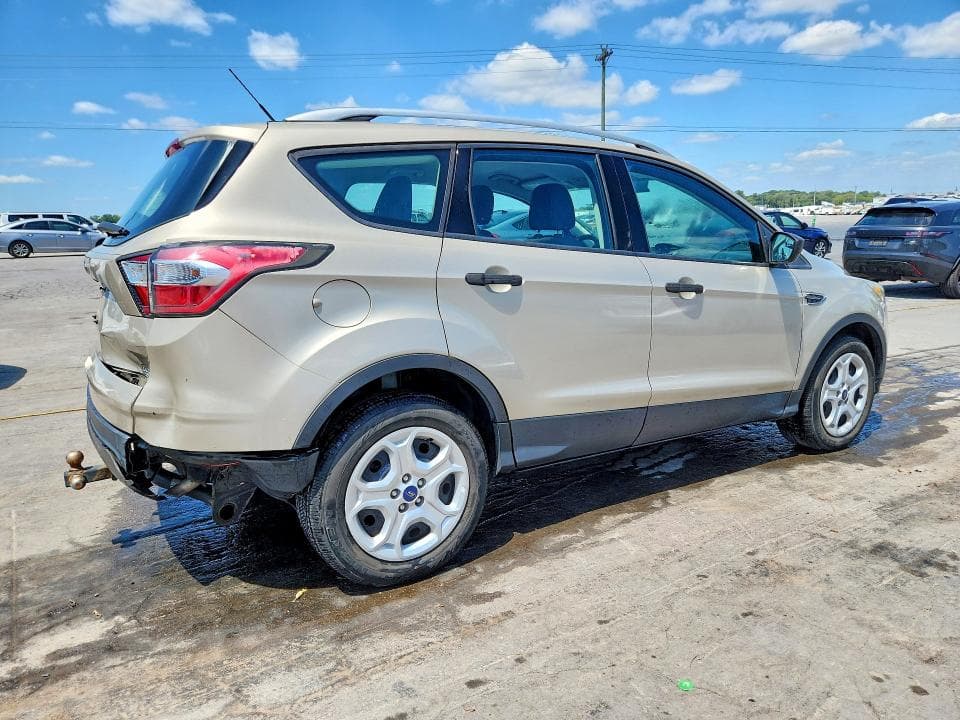 2017 FORD ESCAPE S 3