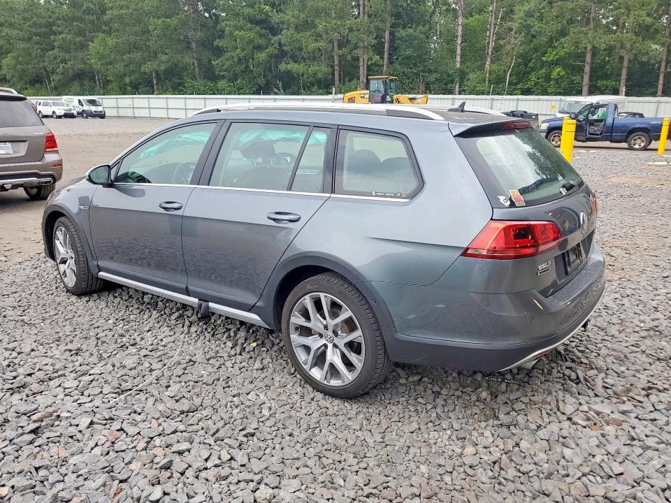 2017 VOLKSWAGEN GOLF ALLTRACK S 2