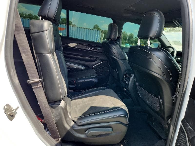 2021 JEEP GRAND CHEROKEE L LAREDO 10
