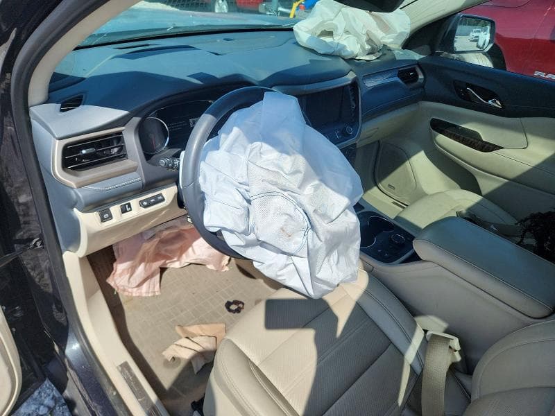 2021 GMC ACADIA DENALI 8