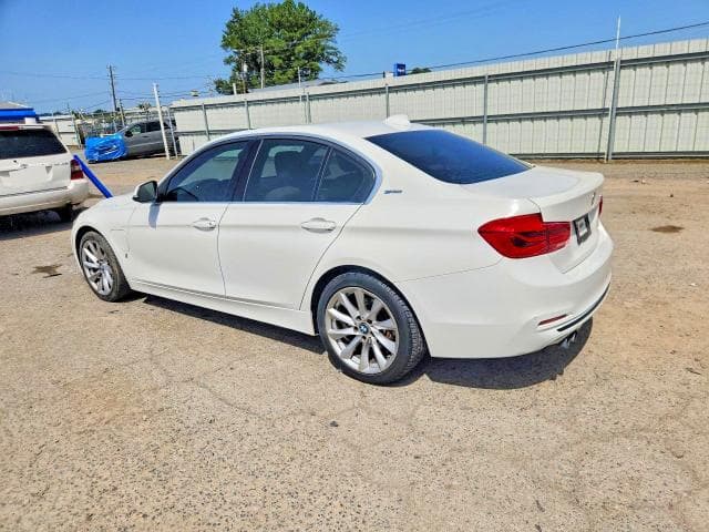 2018 BMW 330E 2