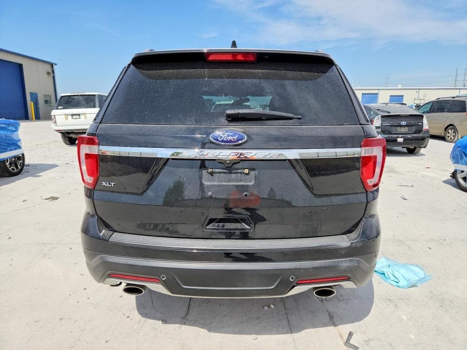 2018 FORD EXPLORER XLT 6