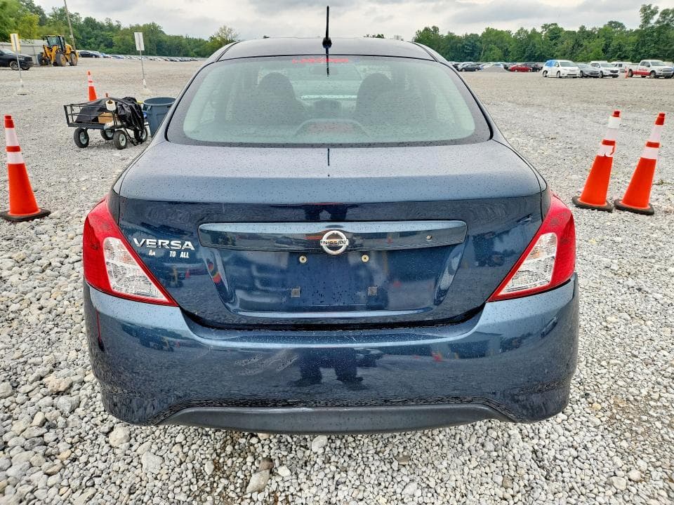2017 NISSAN VERSA 1.6 S 6