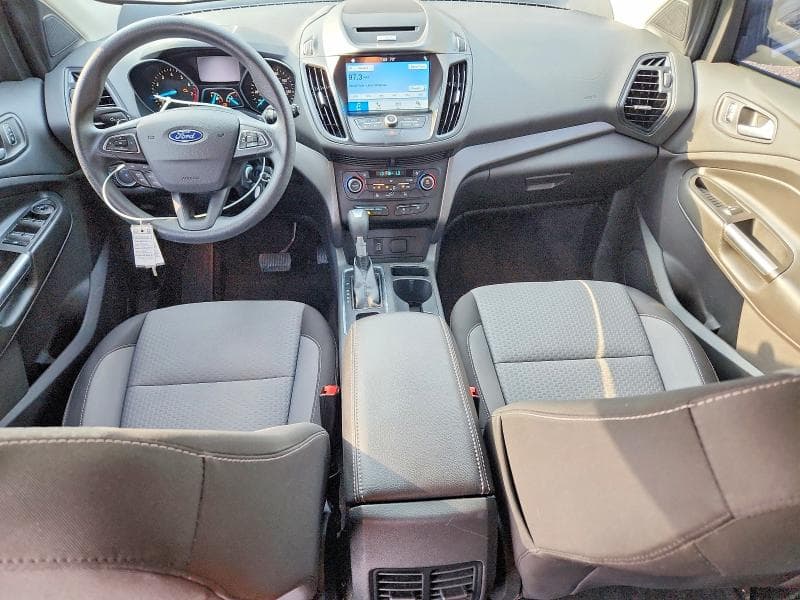 2017 FORD ESCAPE SE 8