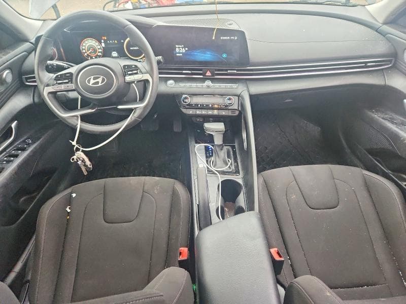 2024 HYUNDAI ELANTRA SEL 8