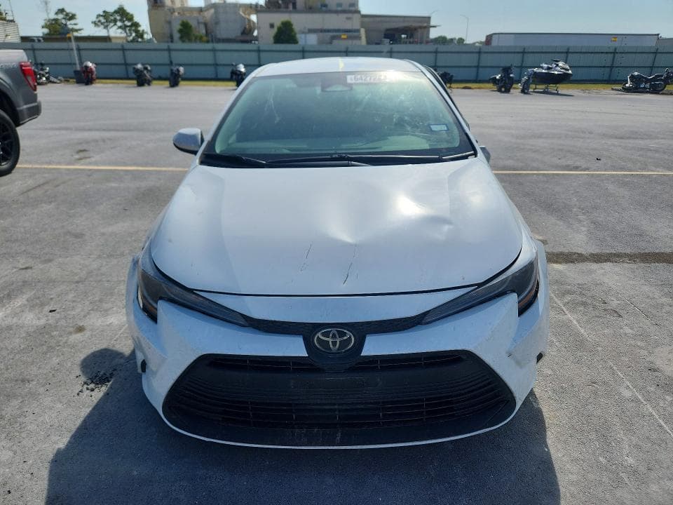 2025 TOYOTA COROLLA LE 5
