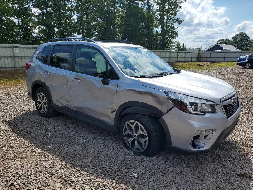 2019 SUBARU FORESTER PREMIUM 4