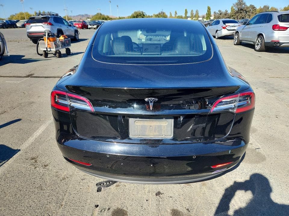 2019 TESLA MODEL 3 6