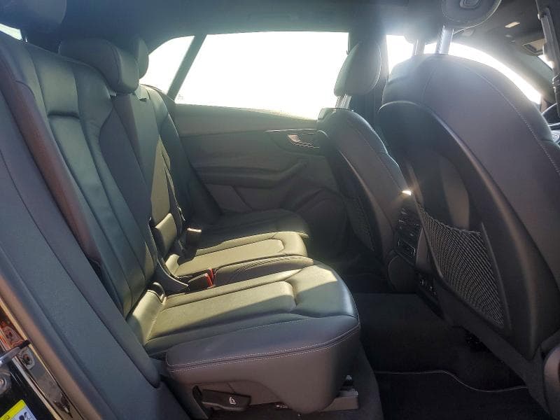 2019 AUDI Q8 PREMIUM 11