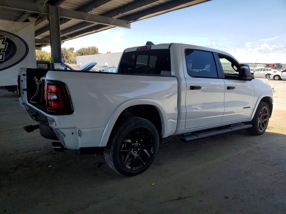 2025 RAM 1500 LARAMIE 3