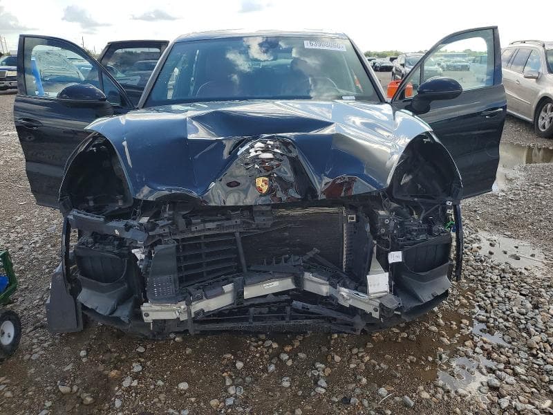 2020 PORSCHE CAYENNE 12