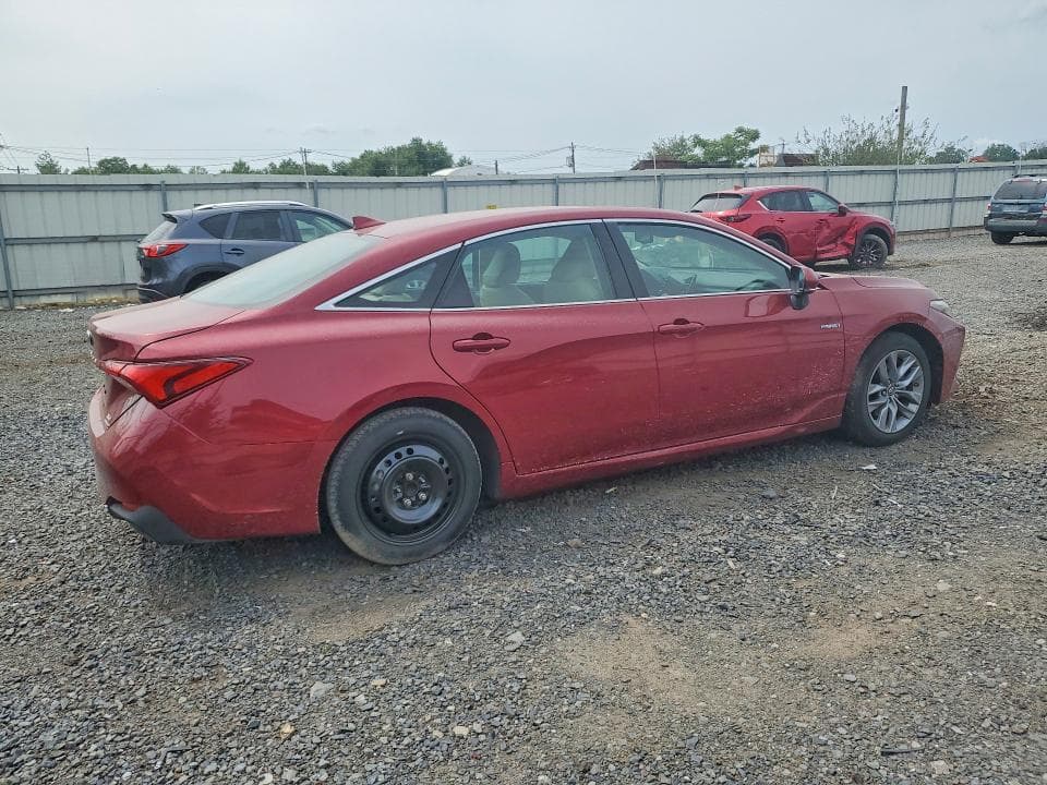 2019 TOYOTA AVALON HYBRID XLE 3