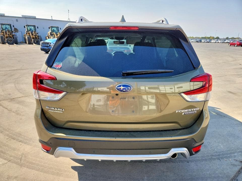 2023 SUBARU FORESTER TOURING 6