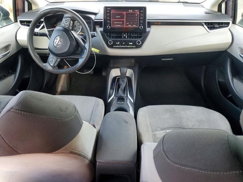 2020 TOYOTA COROLLA LE 8