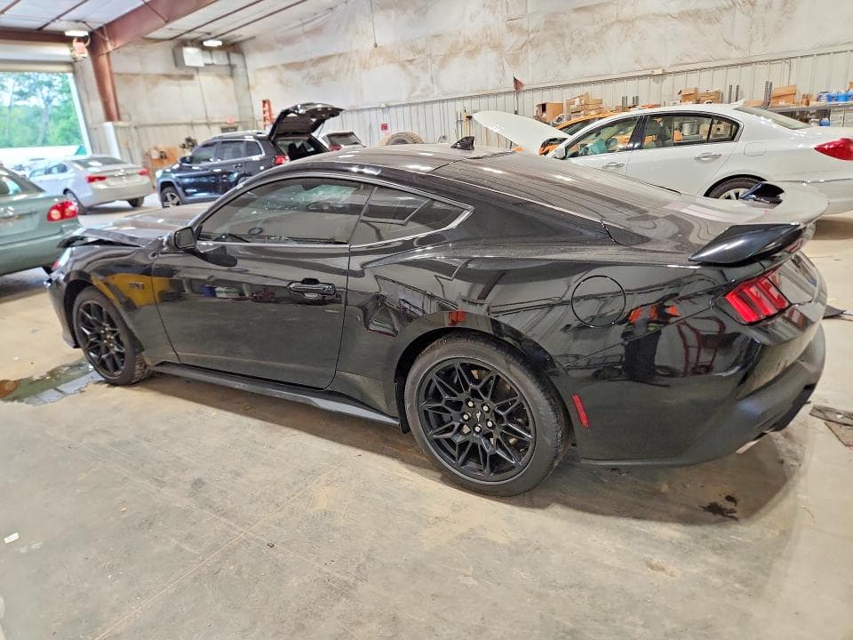 2024 FORD MUSTANG GT 2