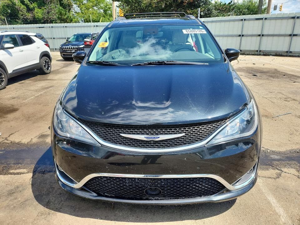 2020 CHRYSLER PACIFICA TOURING L PLUS 5