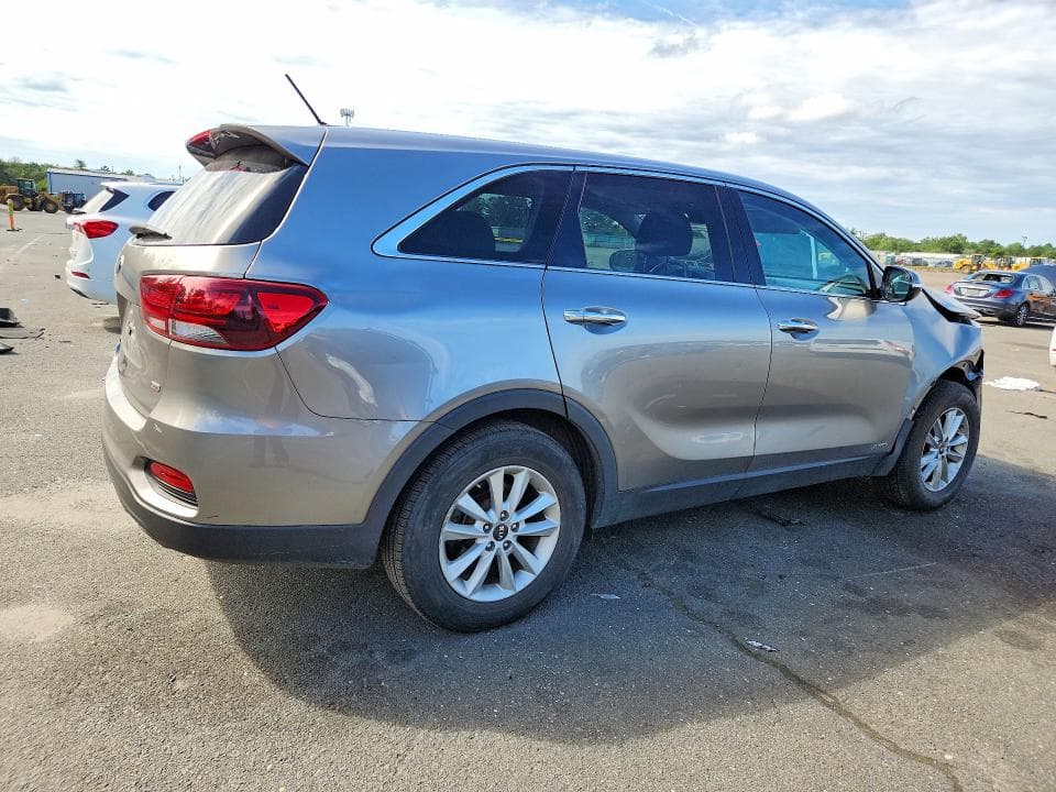 2019 KIA SORENTO LX 3