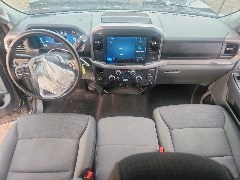 2025 FORD F150 XLT 8