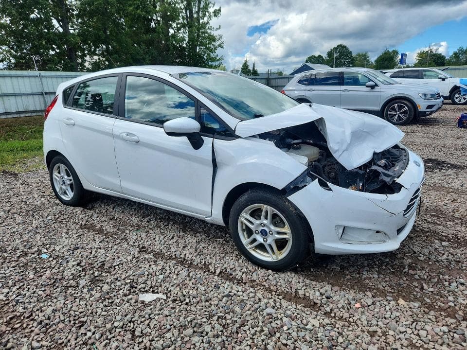 2019 FORD FIESTA SE 4