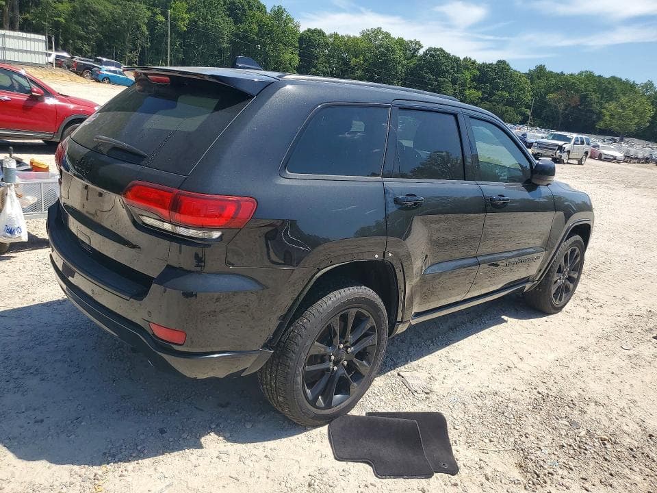 2018 JEEP GRAND CHEROKEE LAREDO 3