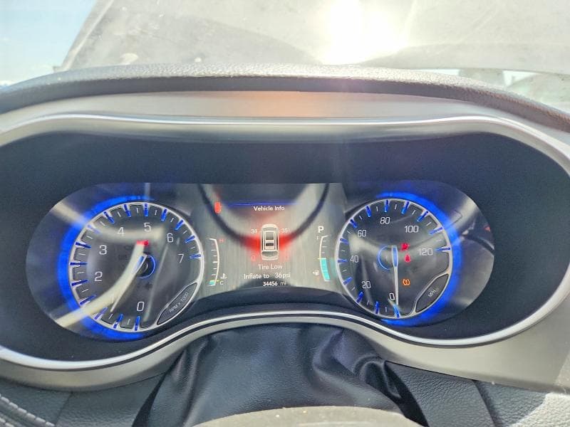 2023 CHRYSLER PACIFICA LIMITED 9