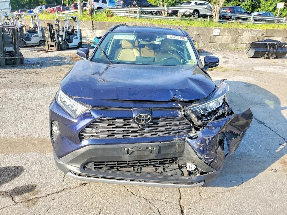 2021 TOYOTA RAV4 LIMITED 5