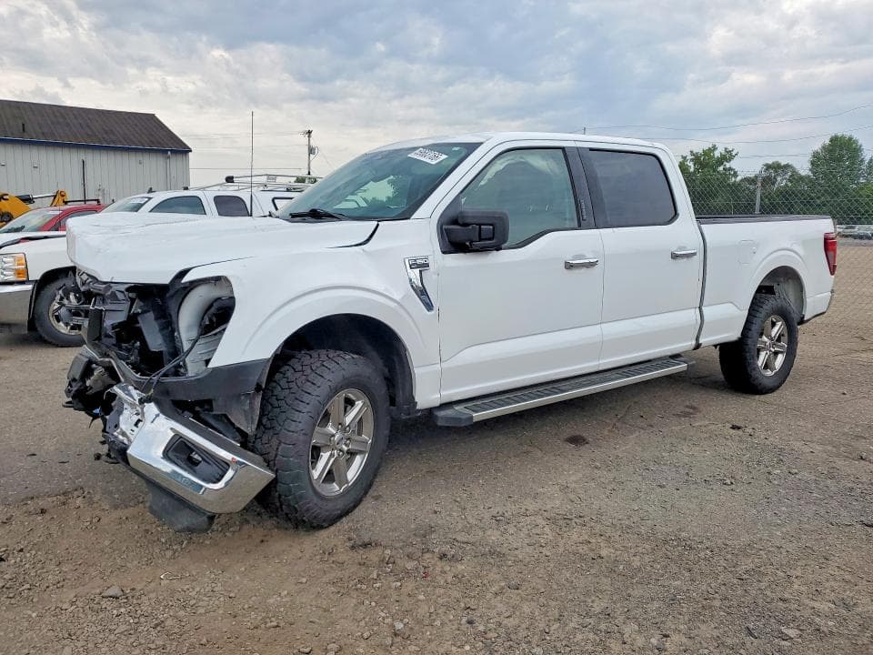 2024 FORD F150 XLT