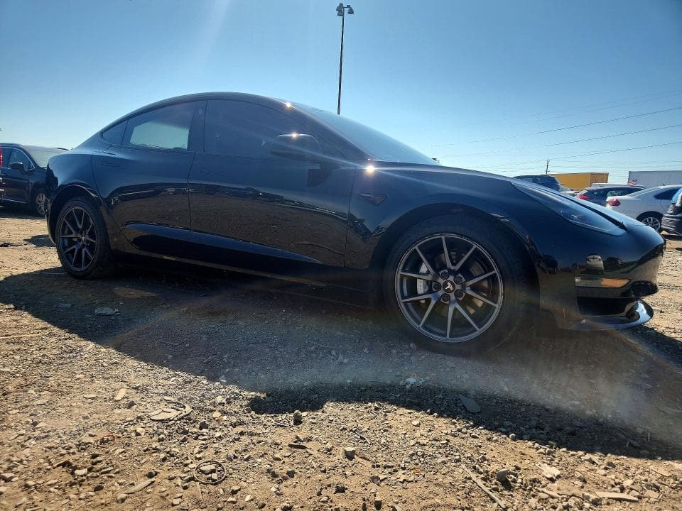 2022 TESLA MODEL 3 4