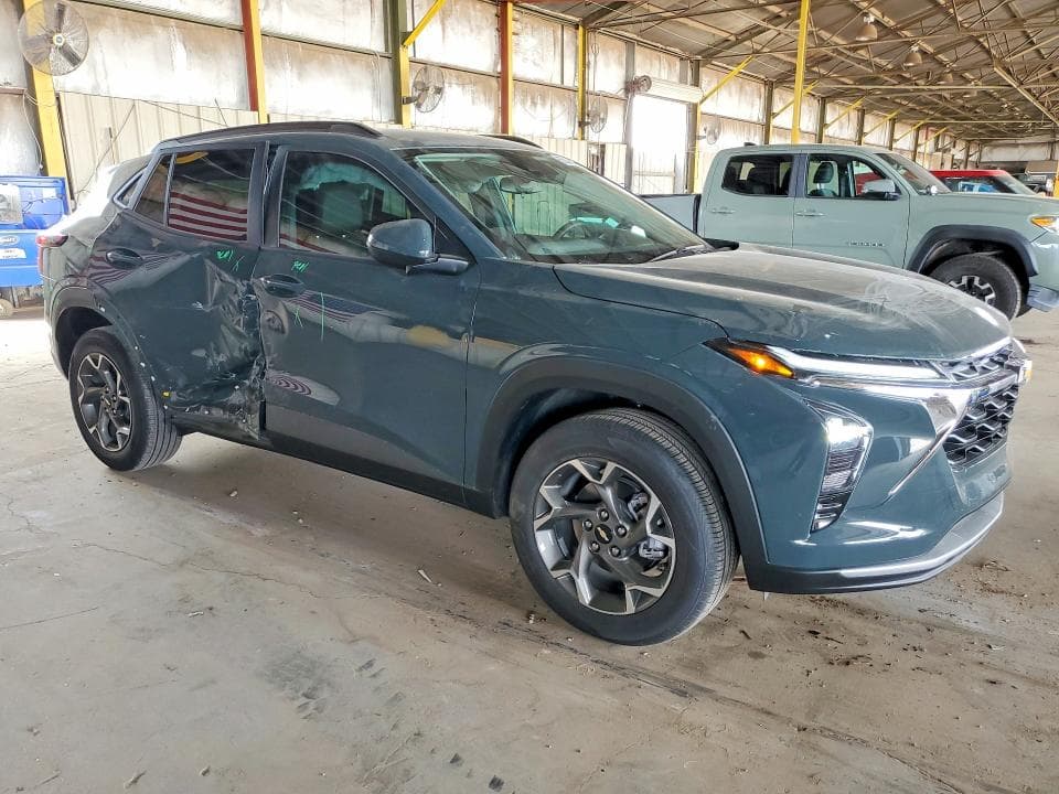 2026 CHEVROLET TRAX 1LT 4
