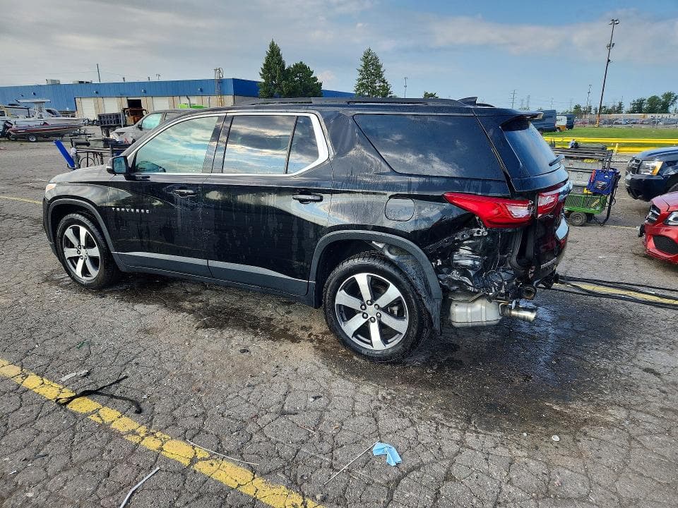 2019 CHEVROLET TRAVERSE LT 2